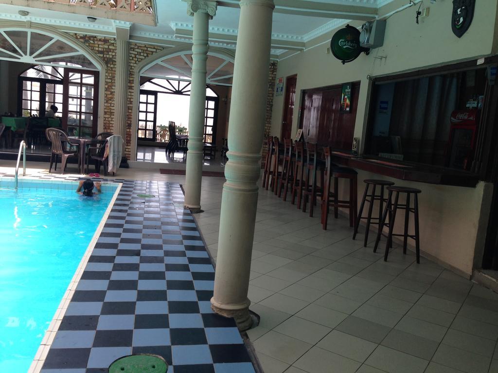 Oasis Beach Resort Negombo Ngoại thất bức ảnh