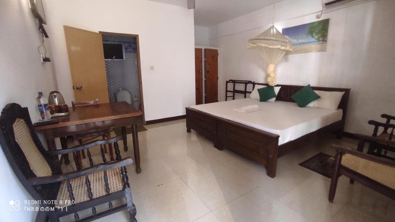Oasis Beach Resort Negombo Ngoại thất bức ảnh