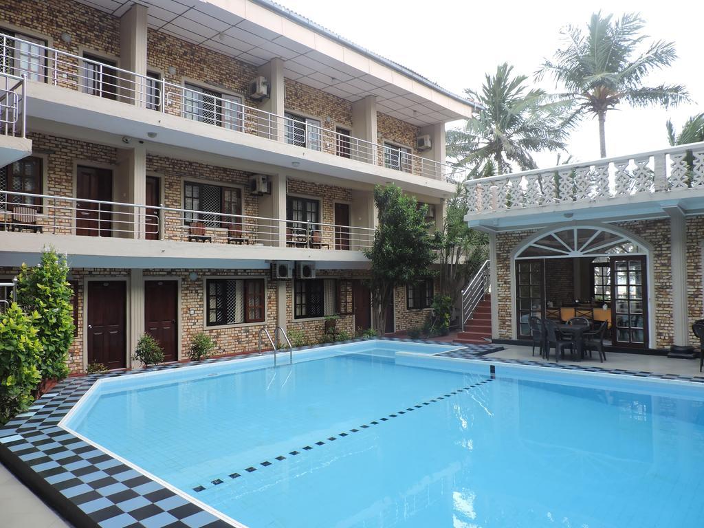 Oasis Beach Resort Negombo Ngoại thất bức ảnh